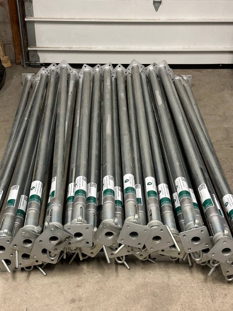 Galvanized steel shoring jack No3 7.4f to 13.3f